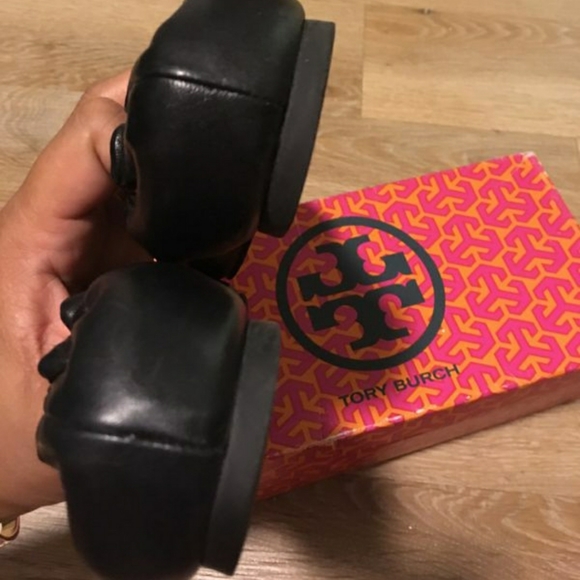SOLD Tory Burch Classic Reva Flats 7.5 - Picture 4 of 5